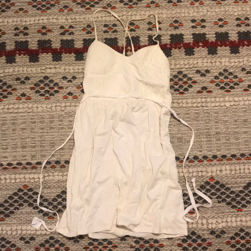 cotton + lace dress with crossed straps + padding